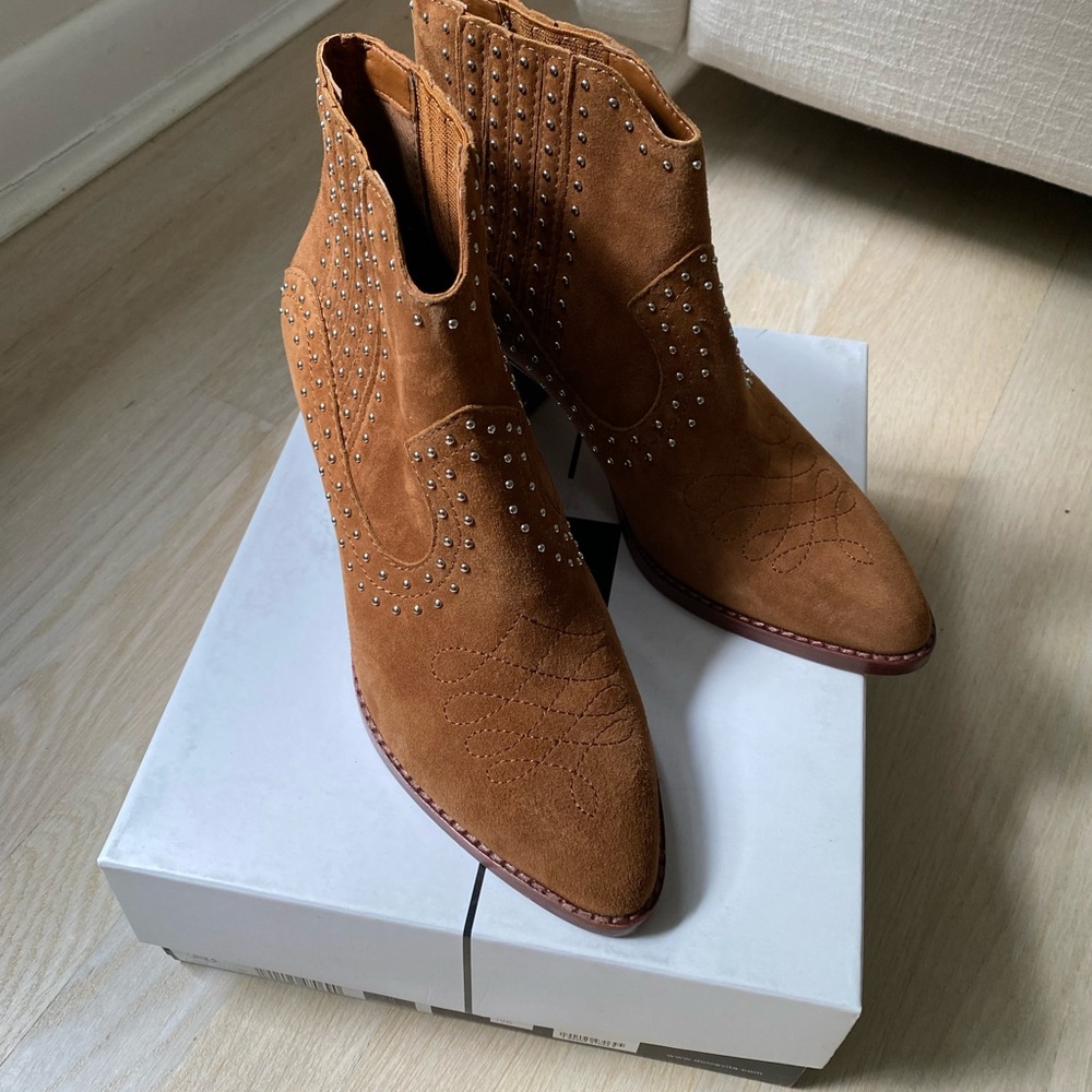 NEW! Dolce Vita Suede Dexter Studded Booties, Size 8.5US - Picture 3 of 9